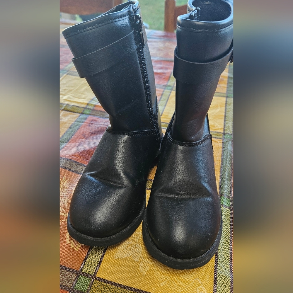 Carter's Toddler Black Boot Size 9m
